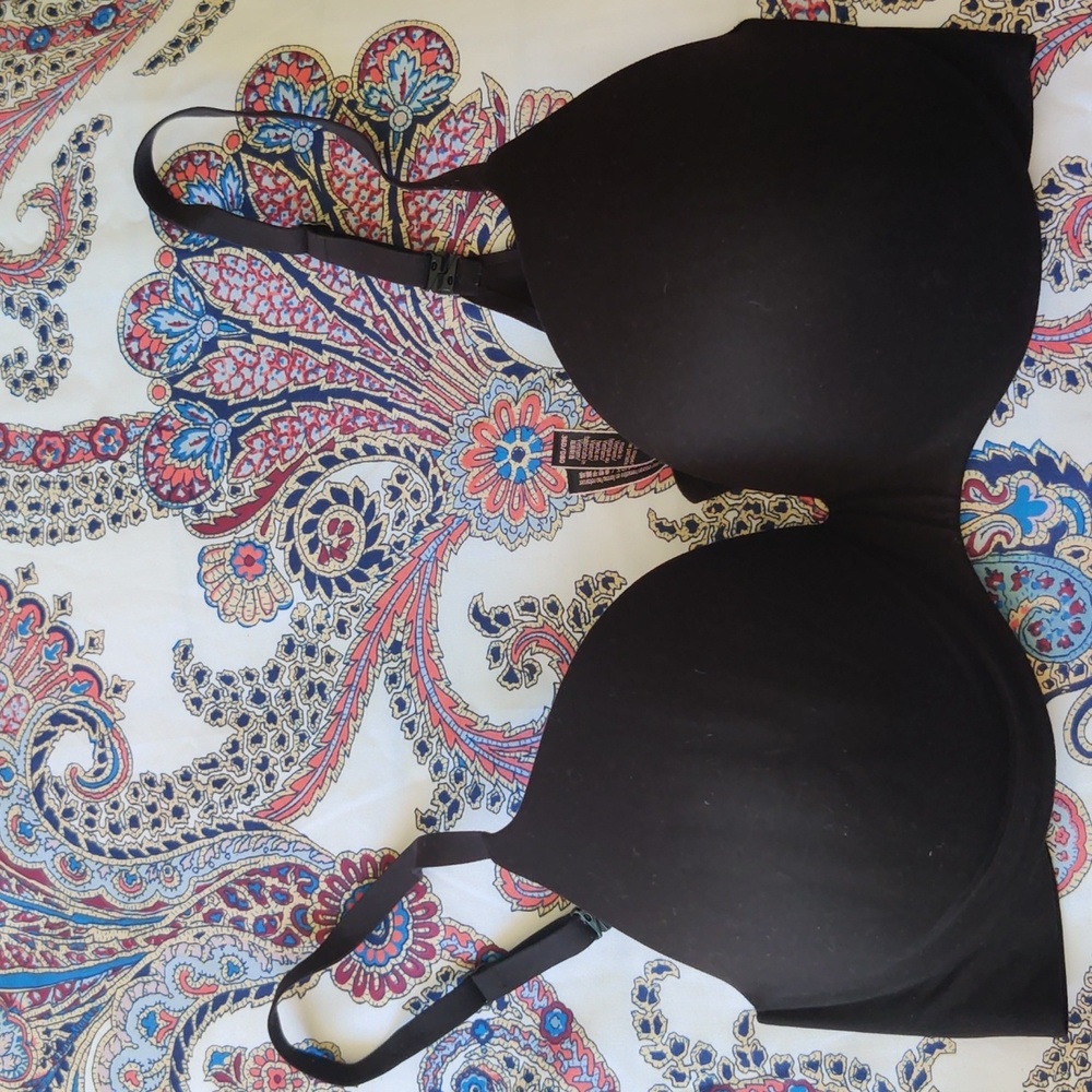 Victoria secret bra size 36D